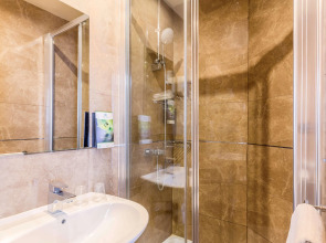 Sure Hotel by Best Western Paris Gare du Nord