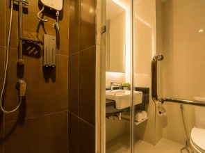 Aim House Bangkok Hotel