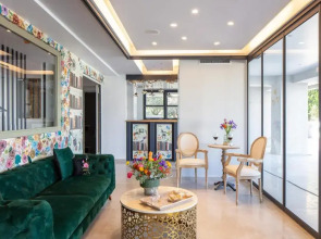 Lines Concept Accommodation