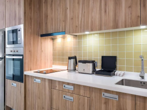 Absolute Twin Sands Resort & Spa