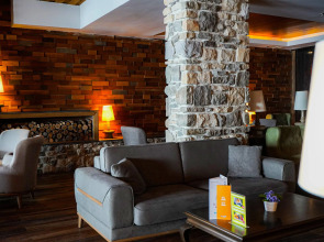 Mirada Del Lago Hotel