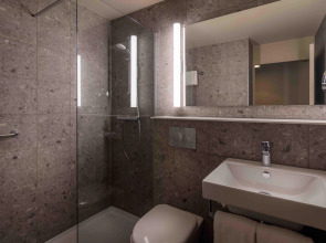 Holiday Inn Brussels Airport by IHG