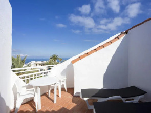 Playaflor Chill Out Resort, a 50 mtrs de la playa