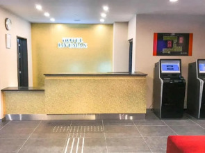 HOTEL LiVEMAX Kyoto Nijojo Nishi