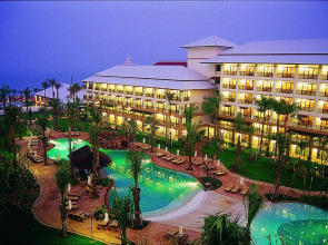 Курортный отель Ravindra Beach Resort And Spa