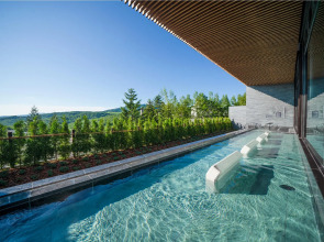 Rusutsu Resort Hotel & Convention