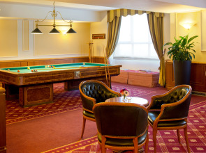 Starhotels Business Palace