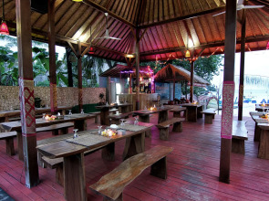 The Tanis Beach Resort Nusa Lembongan