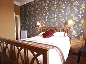 Brentwood Guest House