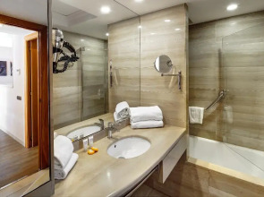 Aparthotel Hispanos 7 Suiza