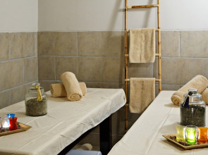 Three Corners Fayrouz Plaza Beach Resort