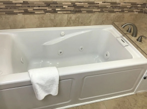 Nite Inn - Walking Distance to Universal Studios Hollywood