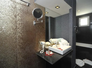 Le Trianon Luxury Hotel & Spa