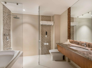 Best Western Plus The Ivywall Hotel - Palawan