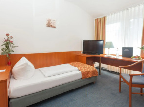 TRIP INN Hotel Schumann