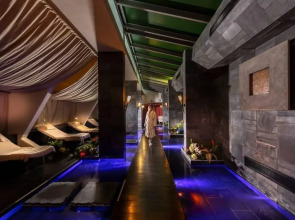 Amathus Beach Hotel Limassol