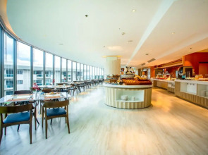 Centara Sonrisa Residences & Suites Sriracha