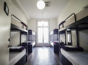 360 Hostel Borne