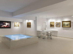 Gallery Suites & Residences, Piraeus