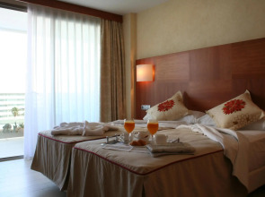 AR Diamante Beach Spa & Convention Center