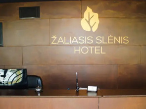 Zaliasis Slenis — отель с самостоятельным заездом