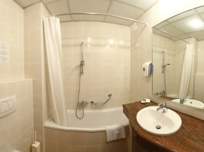 Palatinus Grand Hotel