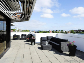 Vander House Apartments