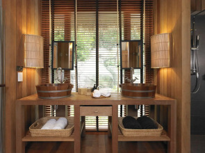 Haadtien Beach Resort