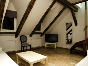 Dolce Vita Suites Hotel