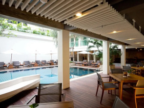 Sunshine Hotel And Residences