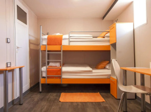 Botel Marina - Hostel