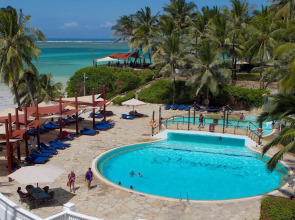 Voyager Beach Resort