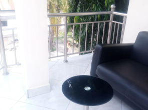 Airport Transit Lodges