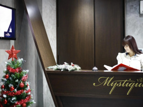 Villa Mystique