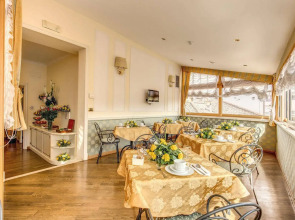 Hotel La Lumiere di Piazza di Spagna