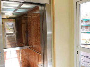 Hotel Barajas Plaza Madrid