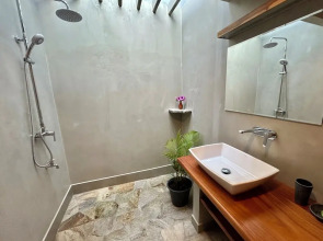 Bombay Bicycle Club Bentota