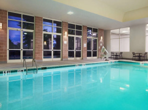 Hilton Charlotte Airport