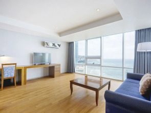 Kolon Seacloud Hotel