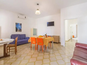 Casa del Mare with garden near the beach