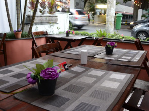 The Landmark Residence - Oficial