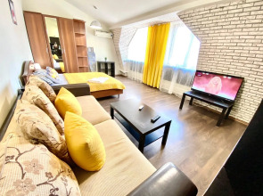 ЖивиТУТ на улице Максима Горького