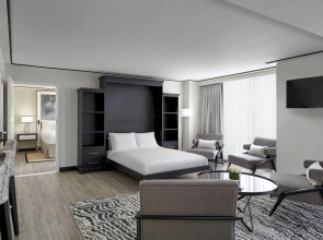 Loews Miami Beach Hotel – South Beach