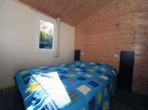 Terres de France - Hameaux des Marines