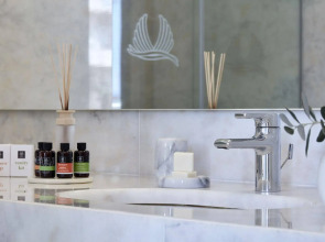 Avra City Boutique Hotel