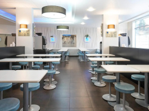 Отель ibis budget Paris Porte de Montmartre