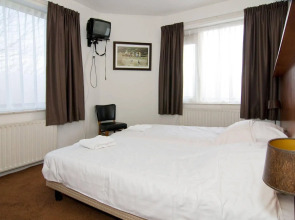 Hotel Café Restaurant Abina