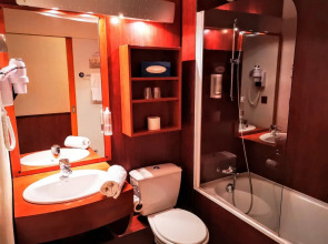 Brit Hotel Bordeaux Aéroport - Le Soretel