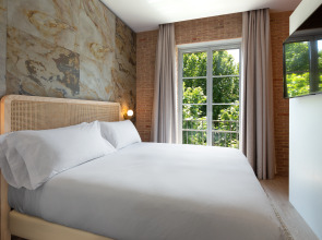Atocha Hotel Madrid, Tapestry Collection by Hilton