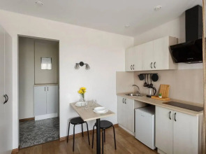 Две Подушки в микрорайоне Зеленый город 4